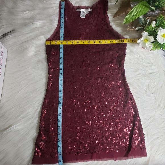 Max studio sequin sheer burgandy top size S - Picture 5 of 6